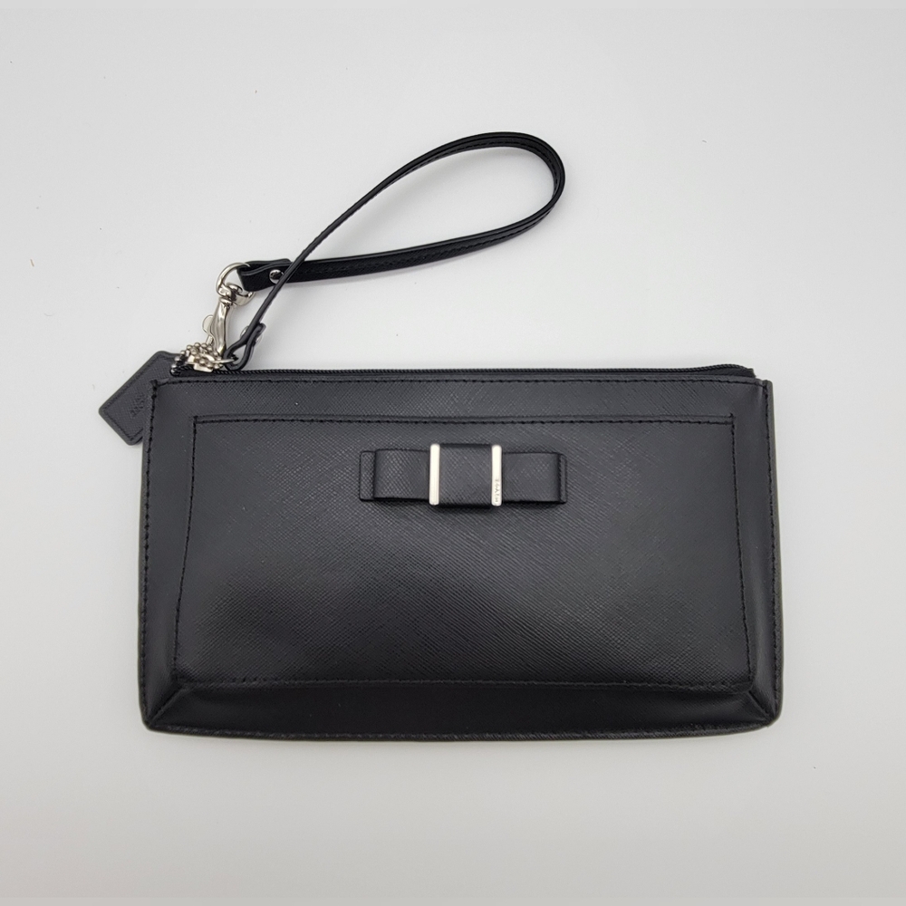 Coach Darcy Bow Large Wristlet (F51669)